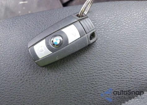 2013 BMW X1 xDrive28I from USA, damaged, VIN WBAVL1C50DVR86999